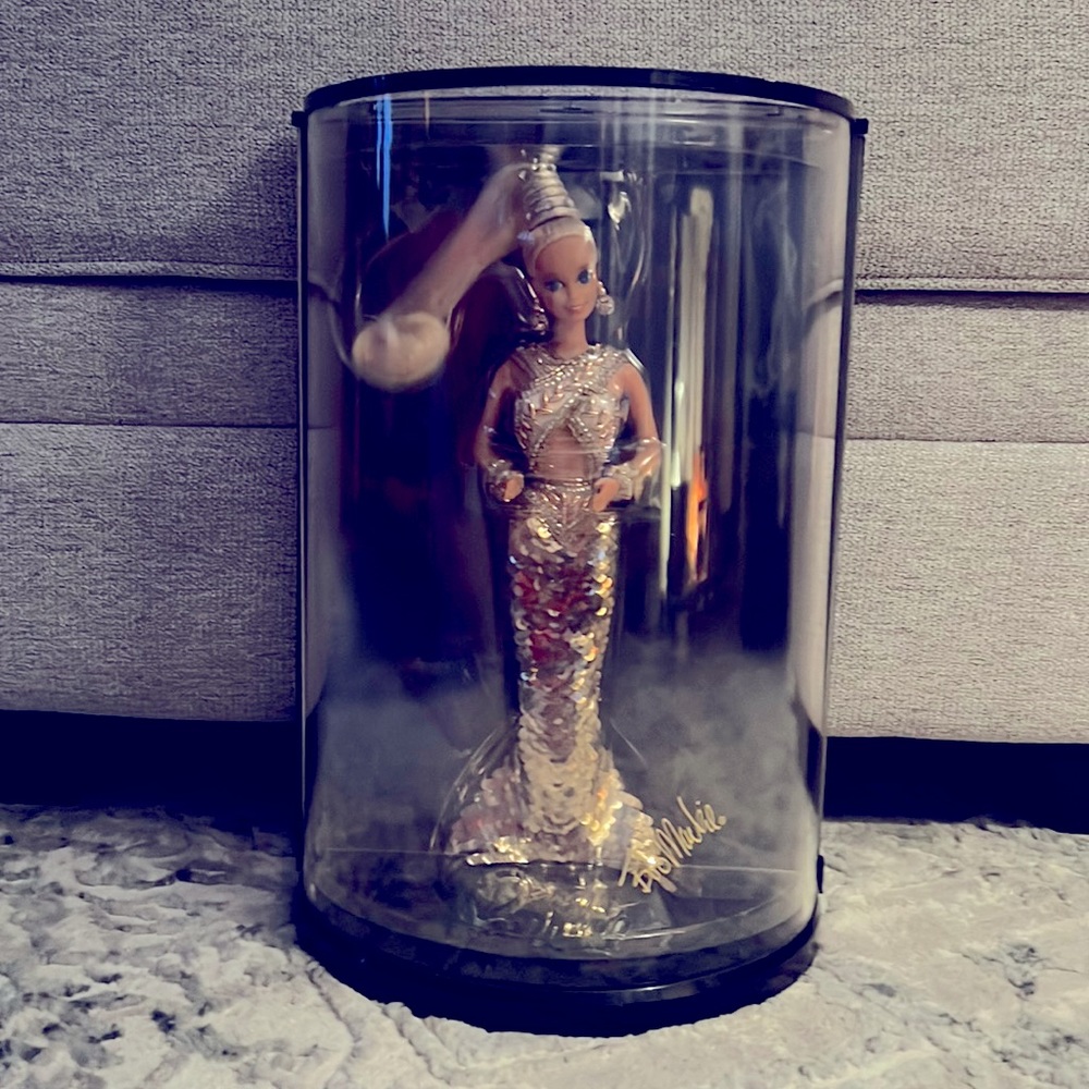 Signed Bob Mackie 1990 gold Barbie in case
